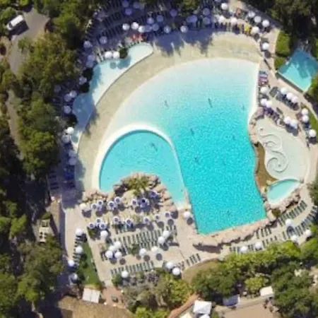 Restanques Du Golf De Saint Tropez 2 6 Personnes 公寓 格里莫